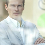 Пластический хирург Сергей Свиридов