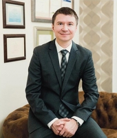 Пластический хирург Жолтиков Виталий Пластический хирург Жолтиков Виталий