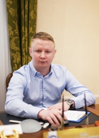 Пластический хирург Эдуард Шульгин Пластический хирург Эдуард Шульгин