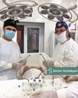 Вардан Аршакян и Казбек Кудзаев первыми в мире провели подтяжку груди Breast Tite в 4 руки Вардан Аршакян и Казбек Кудзаев первыми в мире провели подтяжку груди Breast Tite в 4 руки