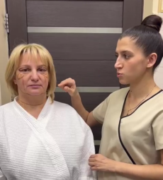 Пластический хирург Ольга Ованесова с пациенткой