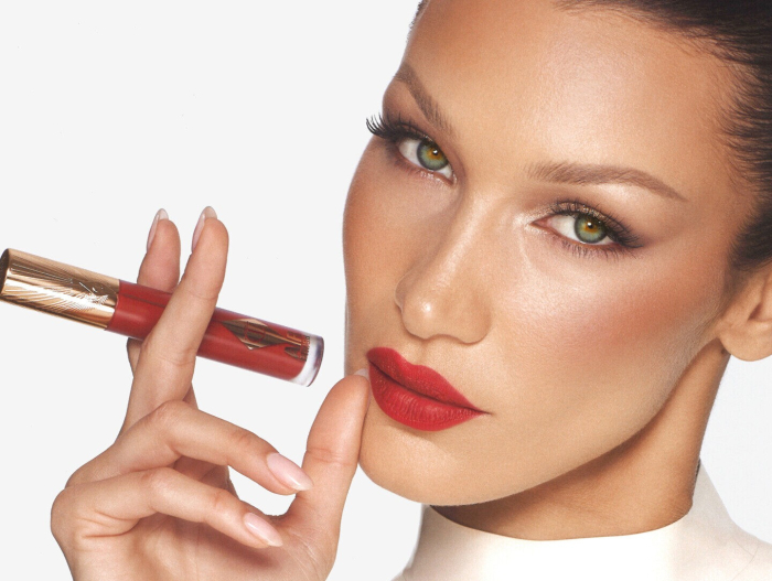 Лисьи глазки Беллы Хадид