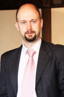 Пластический хирург Он Клиник Валерий Еременко