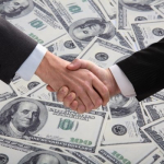 Мужчина на спор увеличил себе грудь