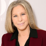 Барбра Стрейзанд посетила клинику пластической хирургии