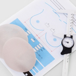 Минздрав не готов рекомендовать  имплантацию груди после рака