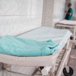 Смерть пациентки обернулась штрафом для клиники