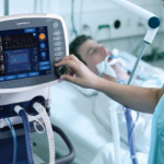 В Канаде пластические хирурги готовы предоставить аппараты ИВЛ