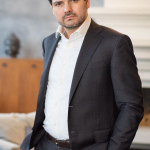 Пластический хирург Валерий Стайсупов