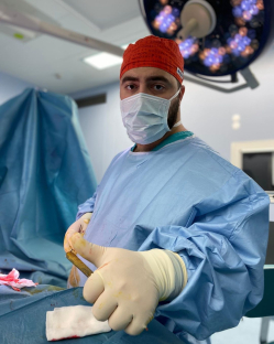 Пластический хирург Гукас Миракян