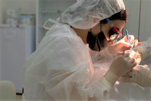 Пластический хирург Зайнаб Шахшаева