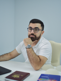 Пластический хирург Паруйр Минасян