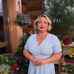 Светлана Пермякова восхитила поклонников после омоложения лица	