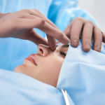 Хирург назвал сроки восстановления после ринопластики