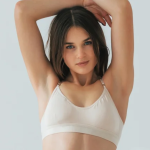 В США появилась мода на «вампирскую» подтяжку груди