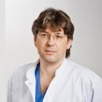 Пластический хирург Дмитрий Крысин