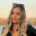 Петербурженка пожаловалась на ожоги после пластической операции