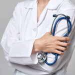 В Санкт-Петербурге пластический хирург стал жертвой мошенников	