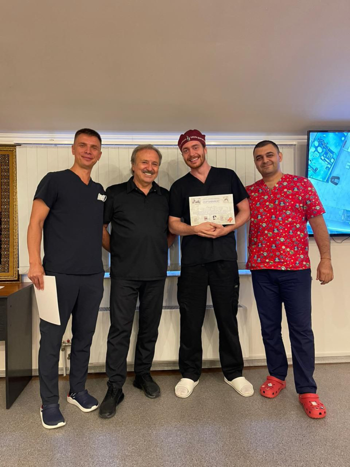 Участники и преподаватели Школы доктора Кудзаева