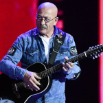 Певец Александр Розенбаум