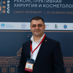 Российский эксперт представил запатентованные хирургические техники