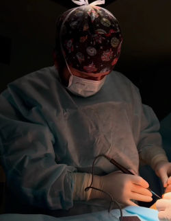 Пластический хирург Карен Пайтян